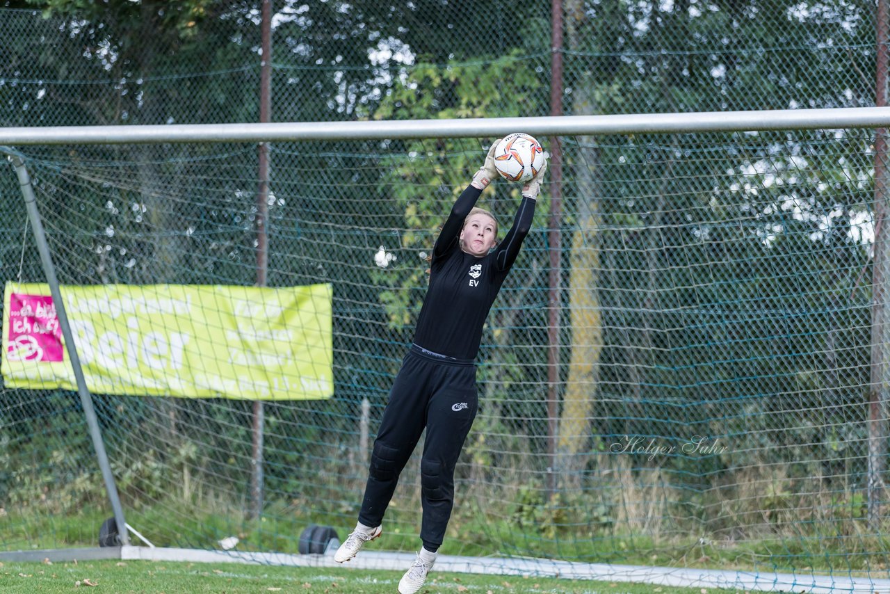 Bild 56 - Frauen SG Holstein Sued - SV Eintracht Luebeck : Ergebnis: 3:0